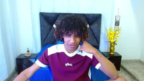 Snapshot of angell18_ chatting on 07/13/26, 08:33 Angel online show from 07/13/26, 08:33