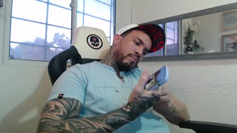 Snapshot of angellatino0 chatting on 12/04/24, 10:08 angellatino0 online show from 12/04/24, 10:08