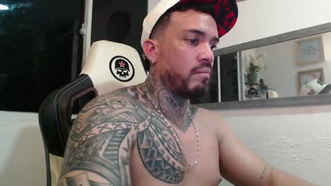 Snapshot of angellatino0 chatting on 12/09/24, 07:28 angellatino0 online show from 12/09/24, 07:28