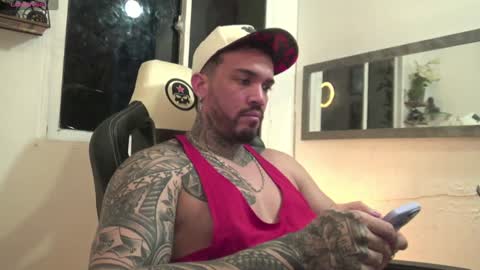 Snapshot of angellatino0 chatting on 12/26/24, 07:45 angellatino0 online show from 12/26/24, 07:45