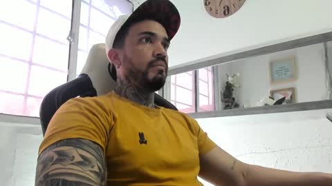 Snapshot of angellatino0 chatting on 01/02/25, 08:46 angellatino0 online show from 01/02/25, 08:46