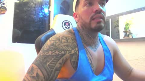 Snapshot of angellatino0 chatting on 01/08/25, 06:52 angellatino0 online show from 01/08/25, 06:52