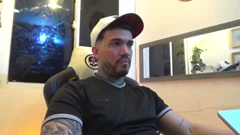 Snapshot of angellatino0 chatting on 01/17/25, 03:12 angellatino0 online show from 01/17/25, 03:12