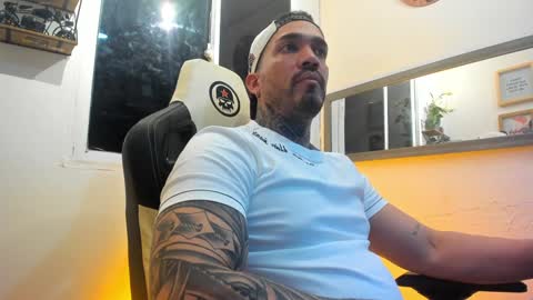 Snapshot of angellatino0 chatting on 02/02/25, 06:48 angellatino0 online show from 02/02/25, 06:48