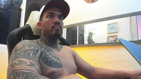 Snapshot of angellatino0 chatting on 02/05/25, 09:36 angellatino0 online show from 02/05/25, 09:36