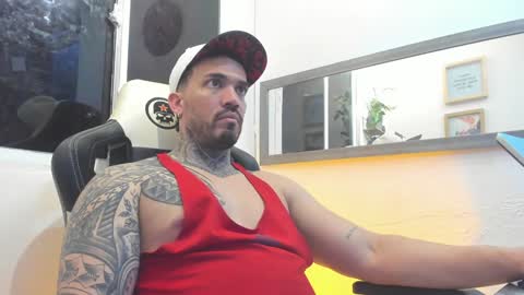 Snapshot of angellatino0 chatting on 02/07/25, 08:22 angellatino0 online show from 02/07/25, 08:22