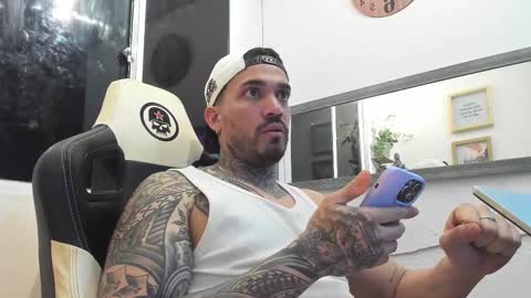 Snapshot of angellatino0 chatting on 02/12/25, 07:34 angellatino0 online show from 02/12/25, 07:34