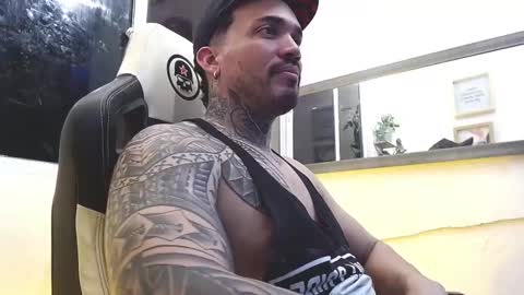 Snapshot of angellatino0 chatting on 02/18/25, 08:59 angellatino0 online show from 02/18/25, 08:59