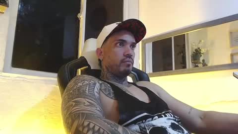 Snapshot of angellatino0 chatting on 02/22/25, 07:34 angellatino0 online show from 02/22/25, 07:34