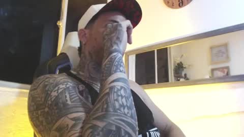 Snapshot of angellatino0 chatting on 02/28/25, 07:37 angellatino0 online show from 02/28/25, 07:37