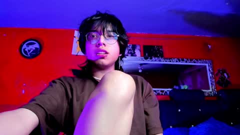 Angel  online show from 02/03/25, 09:41