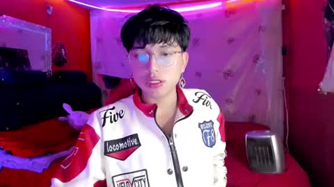 Angel  online show from 09/23/25, 08:17