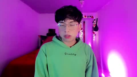 Angel  online show from 11/11/25, 07:19