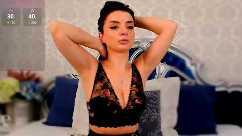 Natalia online show from 10/15/25, 05:18