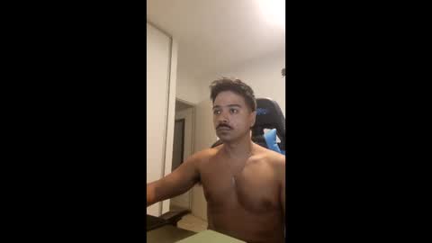 angelo_movil online show from 04/14/26, 01:33