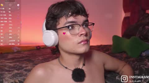 Angelo I work from home this is my room  online show from 11/20/25, 06:02