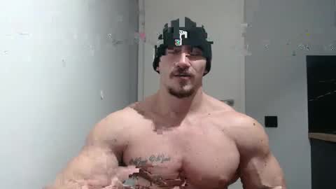  ------- SEX SHOW WITH GUYS AND GIRLS  MUSCLE SHOW online show from 01/06/25, 06:52
