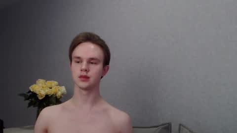 Angel online show from 02/16/25, 09:37