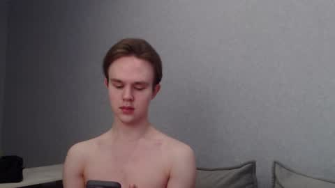 Angel online show from 03/05/25, 09:27