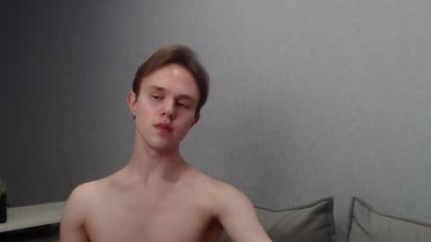 Angel online show from 03/12/25, 06:22