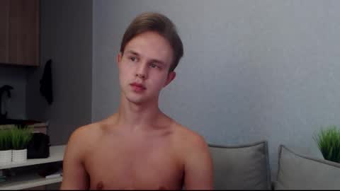 Angel online show from 09/16/25, 07:20