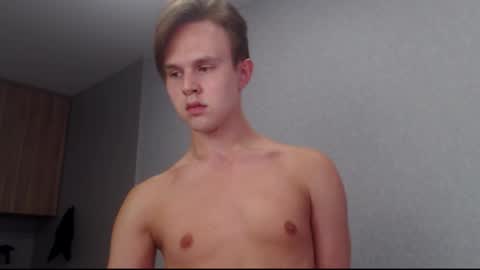 Angel online show from 09/19/25, 06:37