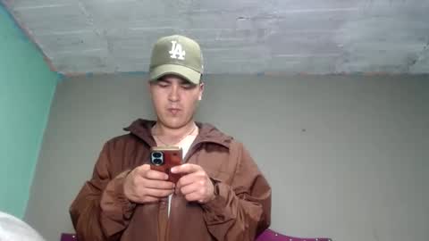 Snapshot of angels_0001 chatting on 06/02/26, 07:10 angels_0001 online show from 06/02/26, 07:10