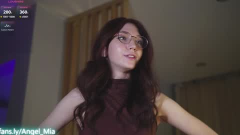 Nikki online show from 03/06/26, 08:33