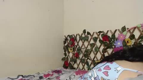 angelsexhotlatin online show from 04/04/26, 04:37