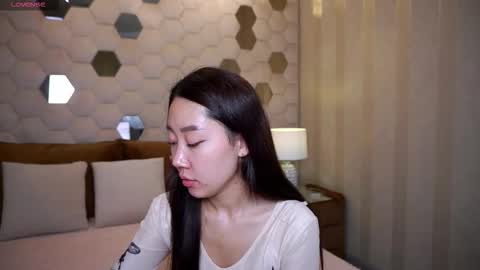 angelshy_ online show from 09/14/25, 06:01