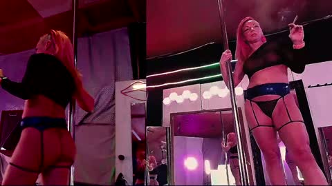 Snapshot of angelsparkle80 chatting on 12/22/24, 11:44 Madison Marie online show from 12/22/24, 11:44