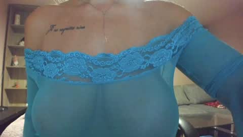 Snapshot of angelsuitlove chatting on 10/17/25, 03:03 EXCLUSIVE ON CHATURBATE my twitter Patricia Patyangelsuitlove online show from 10/17/25, 03:03