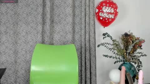 ANGIE online show from 09/20/25, 02:51