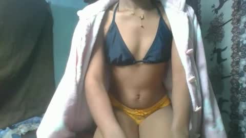 Snapshot of angeltta69 chatting on 09/22/25, 02:46 angeltta69 online show from 09/22/25, 02:46
