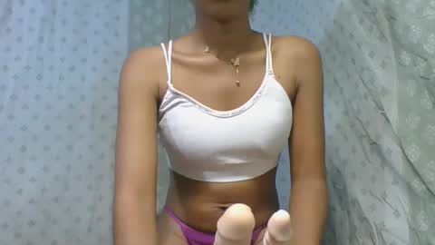 angeltta69 online show from 11/22/25, 05:45