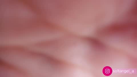 angel online show from 10/12/25, 01:48