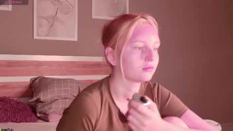 Snapshot of angelwise chatting on 07/14/26, 03:11 angelwise online show from 07/14/26, 03:11