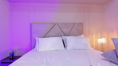 angely_perry online show from 10/04/25, 05:11