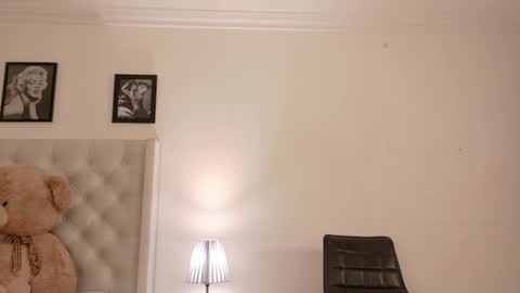 Angely  online show from 04/21/26, 01:42