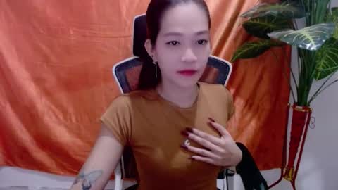 angelyn_slim online show from 05/24/26, 09:42