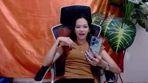 angelyn_slim online show from 06/04/26, 12:16