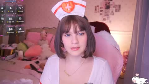 Snapshot of angelytaxx chatting on 01/11/25, 07:06 Angel online show from 01/11/25, 07:06