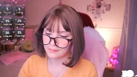 Snapshot of angelytaxx chatting on 01/13/25, 08:37 Angel online show from 01/13/25, 08:37