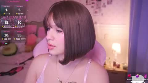 Snapshot of angelytaxx chatting on 02/10/25, 11:15 Angel online show from 02/10/25, 11:15