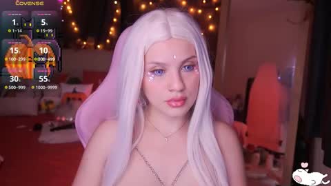 Snapshot of angelytaxx chatting on 10/16/25, 04:46 Angel online show from 10/16/25, 04:46