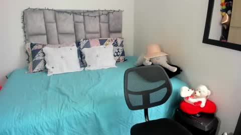 angie online show from 12/14/24, 06:20