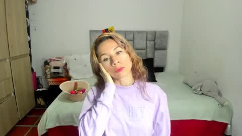 angie online show from 02/04/25, 11:49