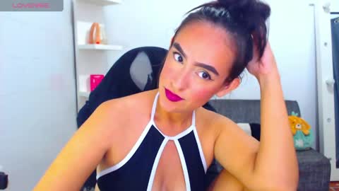 IG angie dreamgirl01 online show from 05/01/26, 08:46