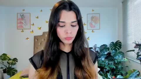 Snapshot of angie_modelo chatting on 05/12/26, 06:27 Anabella online show from 05/12/26, 06:27