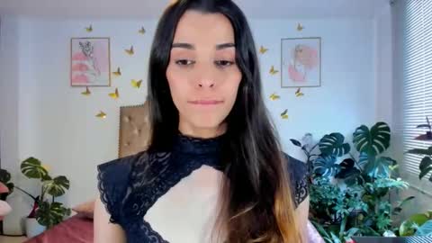 Snapshot of angie_modelo chatting on 05/22/26, 07:30 Anabella online show from 05/22/26, 07:30